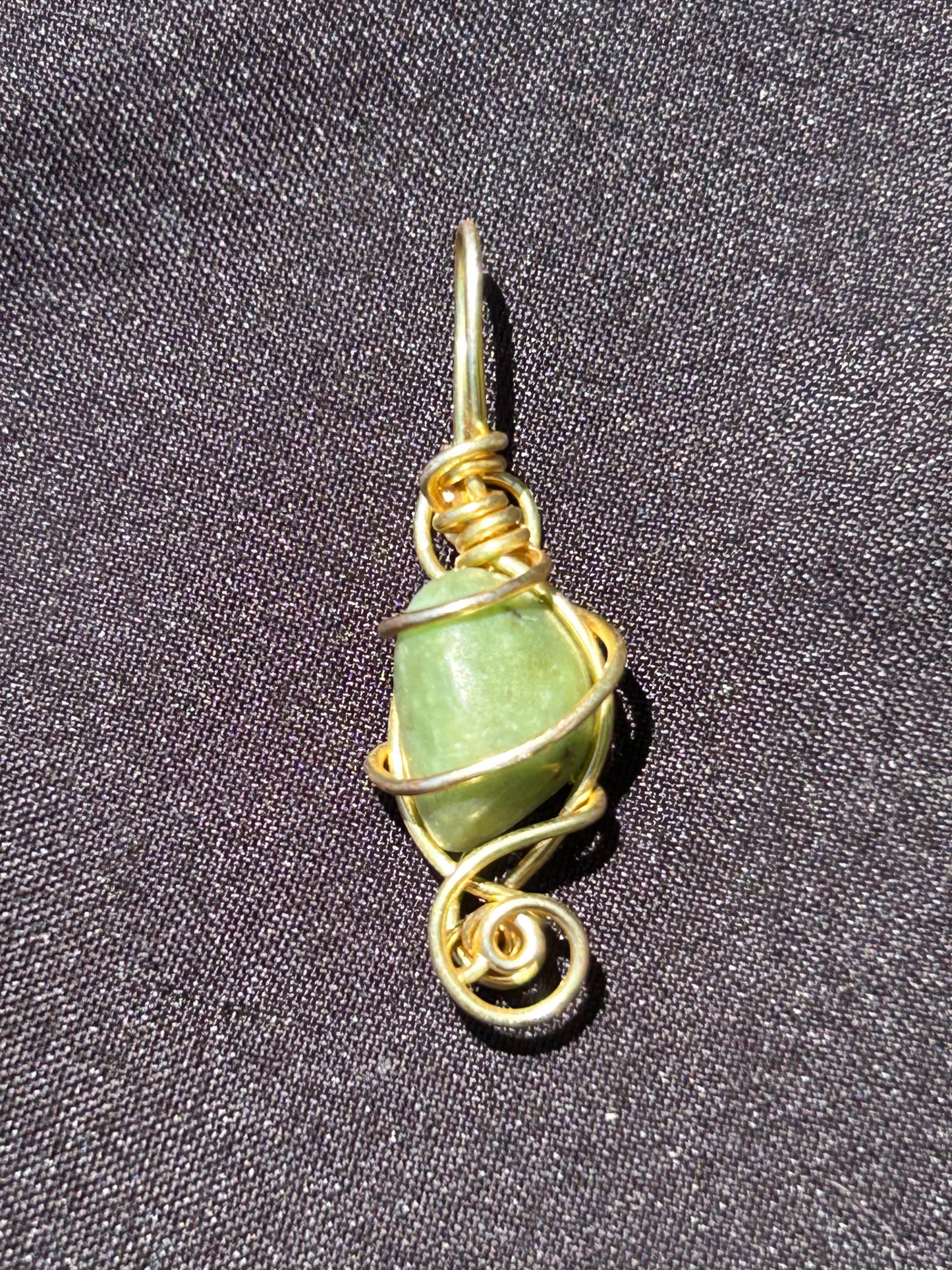 Green jade necklace pendant in brass