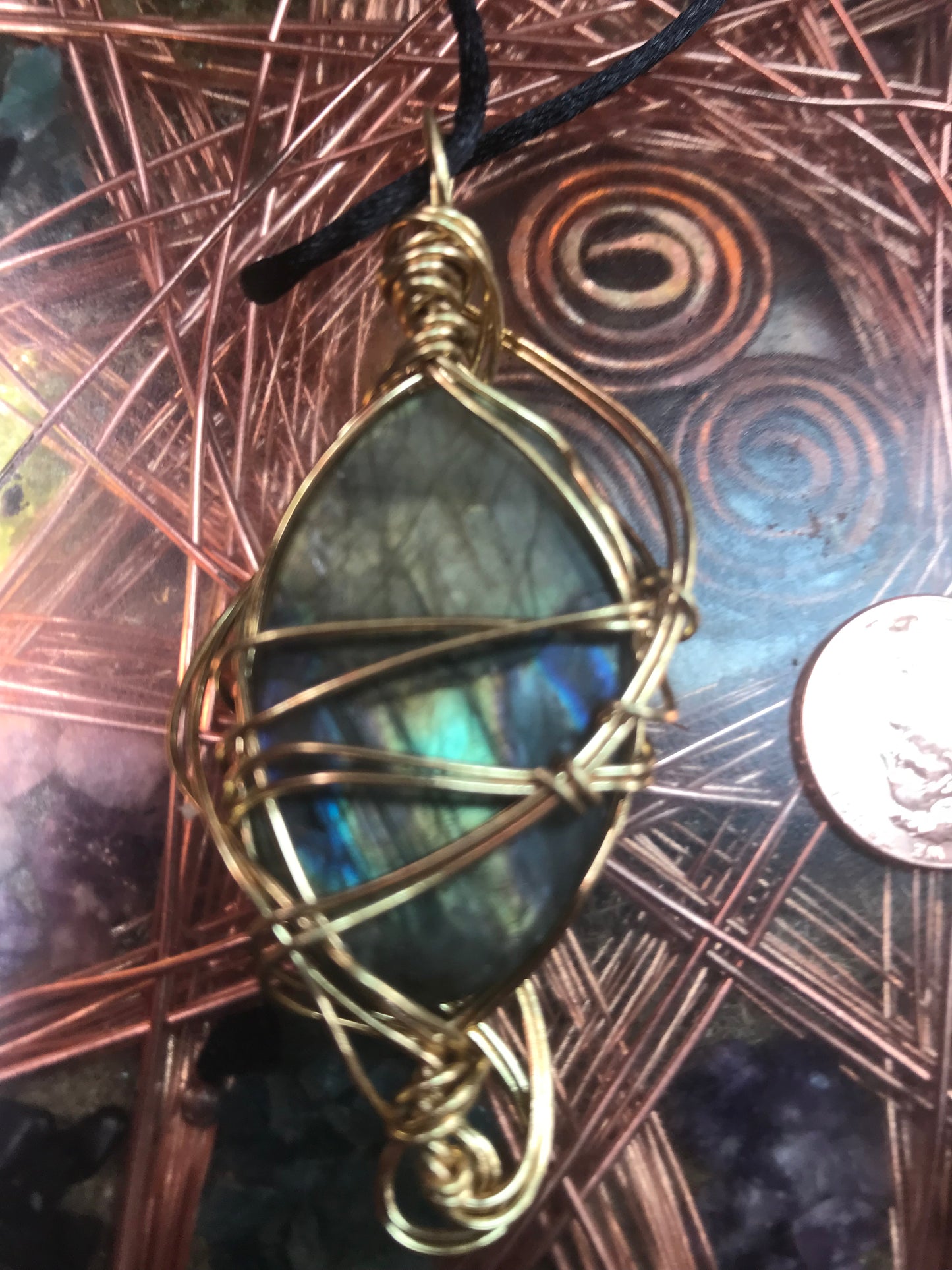 Intuition labradorite pendant