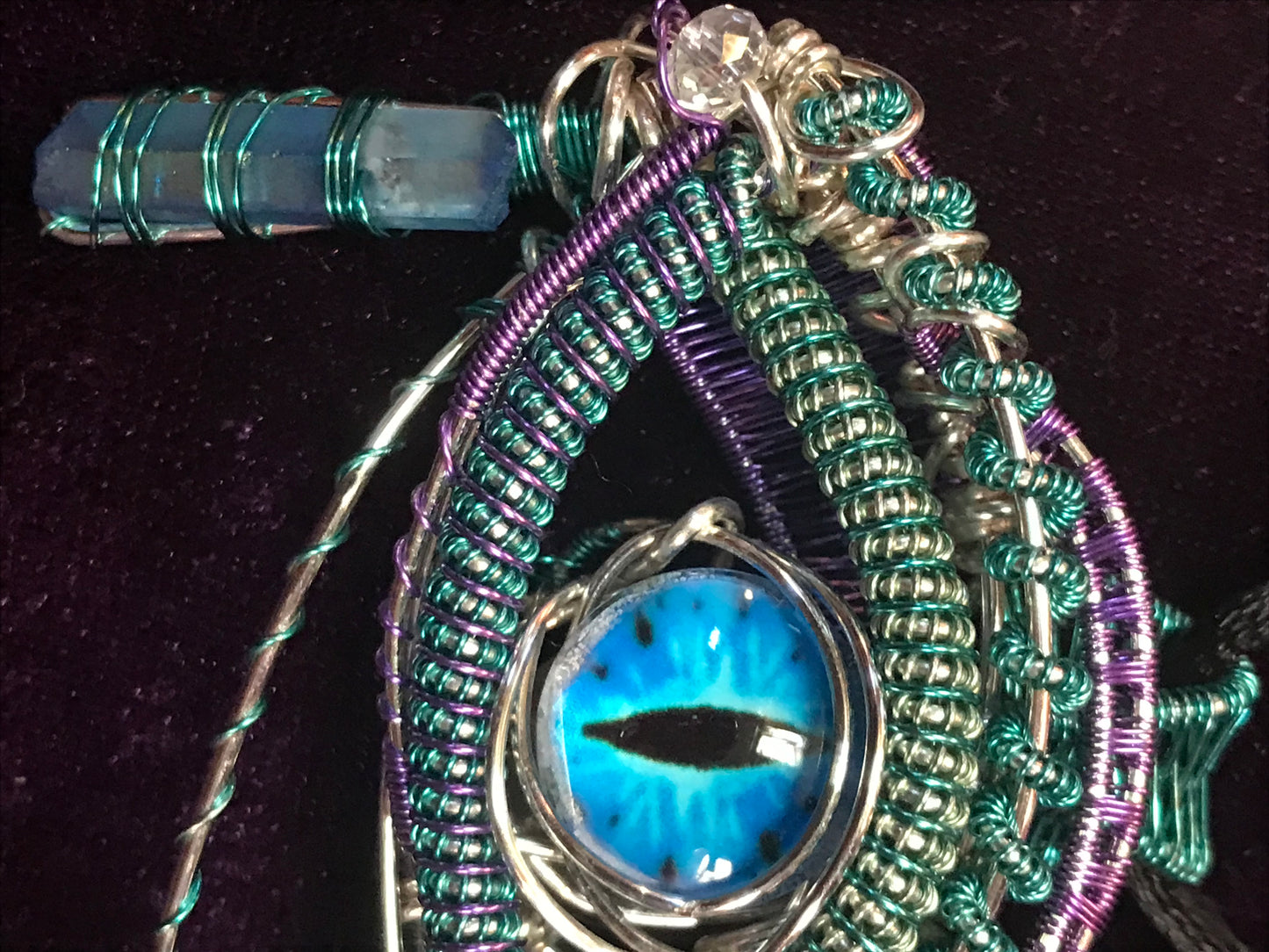 All seeing eye of Clarity & Wisdom