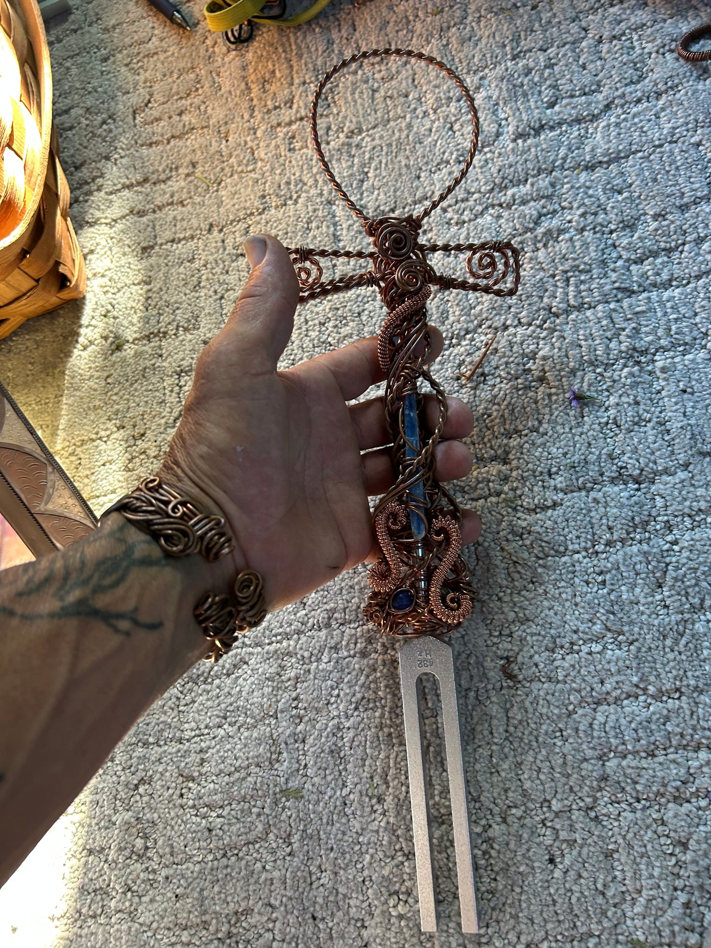Tuning fork a ANKH healing device