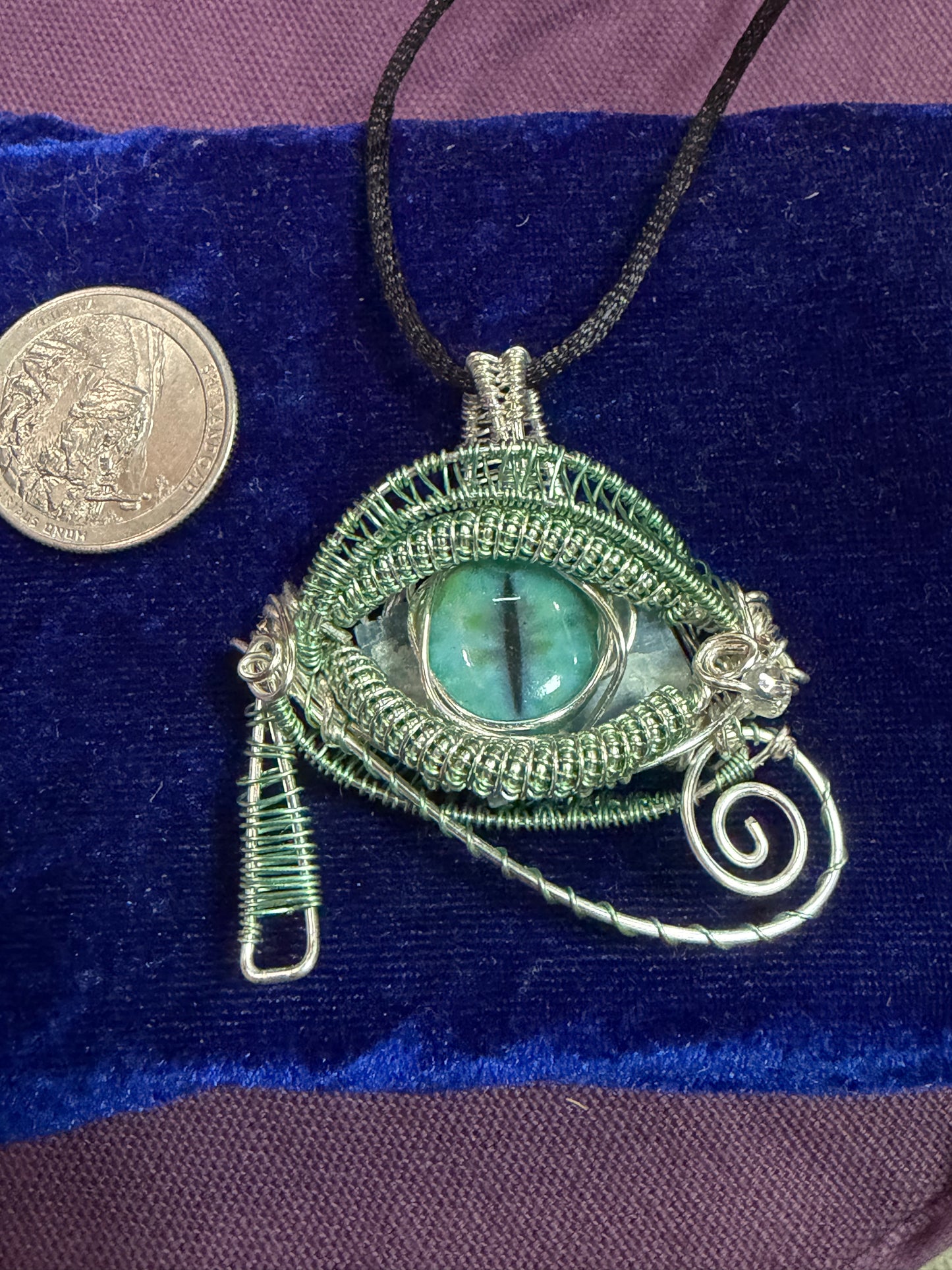All seeing eye of divine alignment