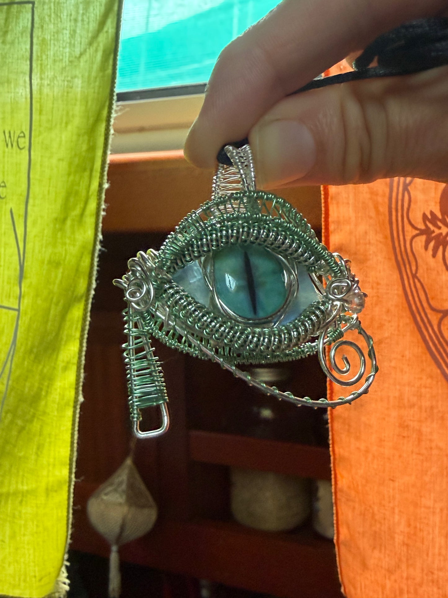 All seeing eye of divine alignment