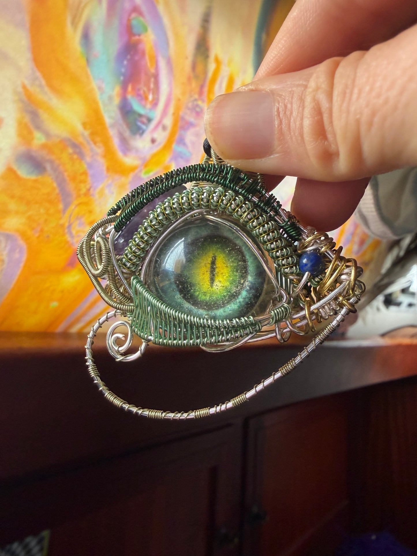 All seeing eye of frog