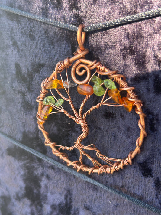 Peridot and Amber family tree of life pendant ￼