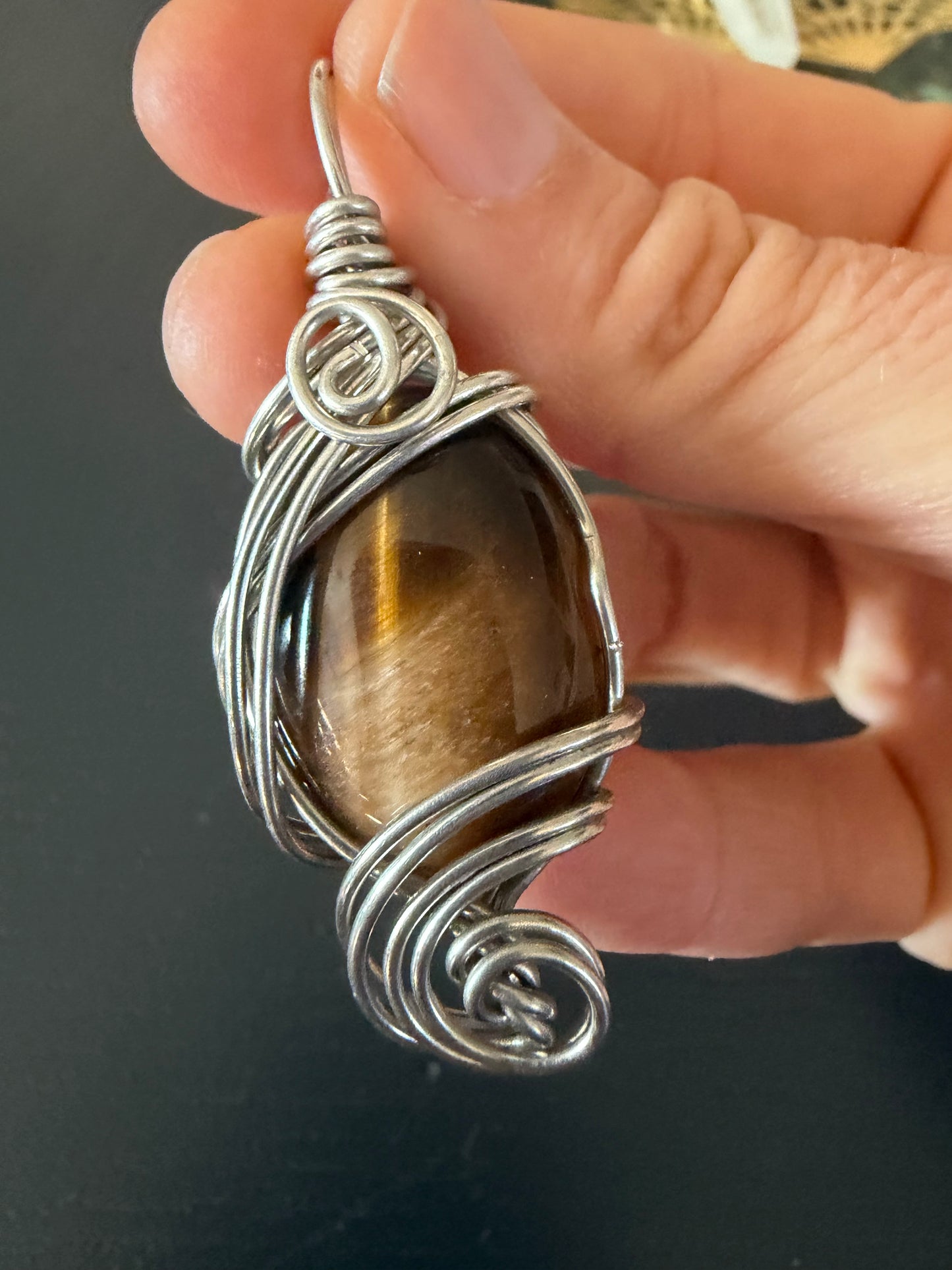 Tigers Eye Flow Pendant