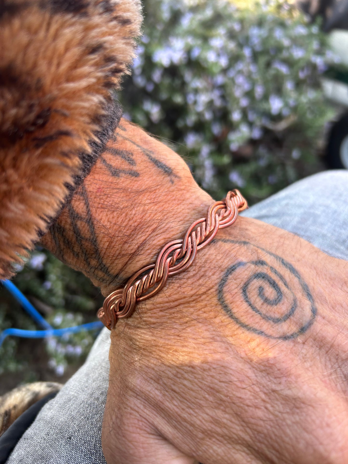 Copper woven healing assist bracelets for anyone experiencing hand, wrist or elbow pain ￼
