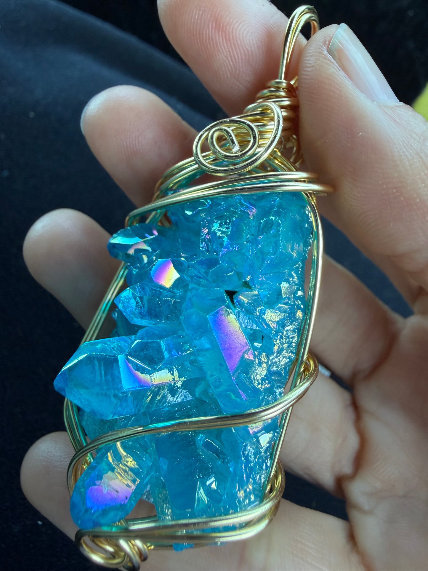 Aqua aura for clarity, calmness and confidence