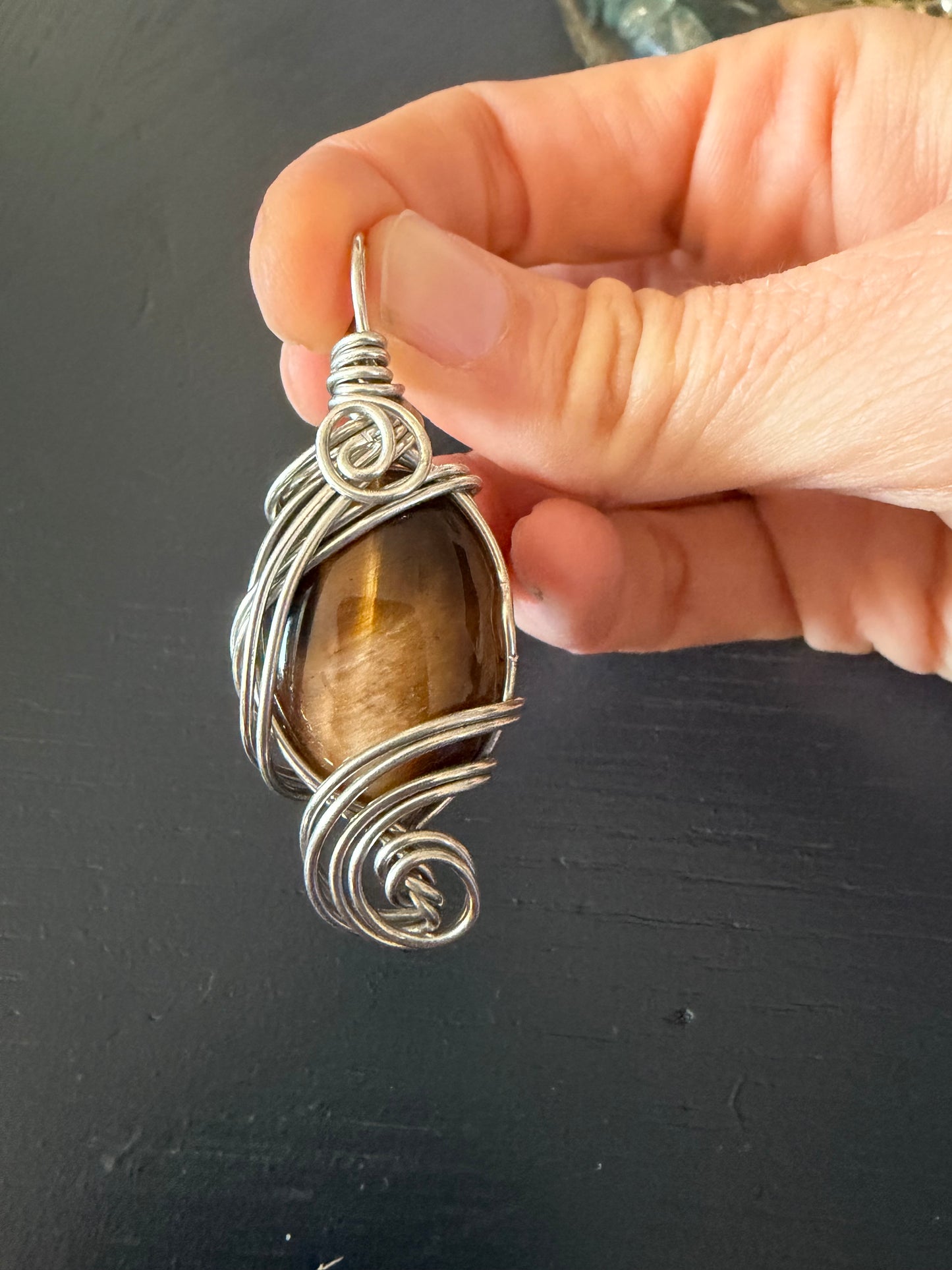 Tigers Eye Flow Pendant