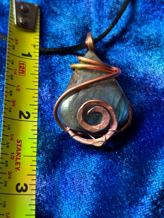 Labradorite copper pendant