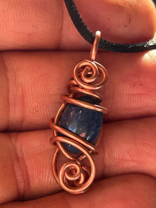 Blue, higher consciousness, lapis lazuli necklace, pendant ￼