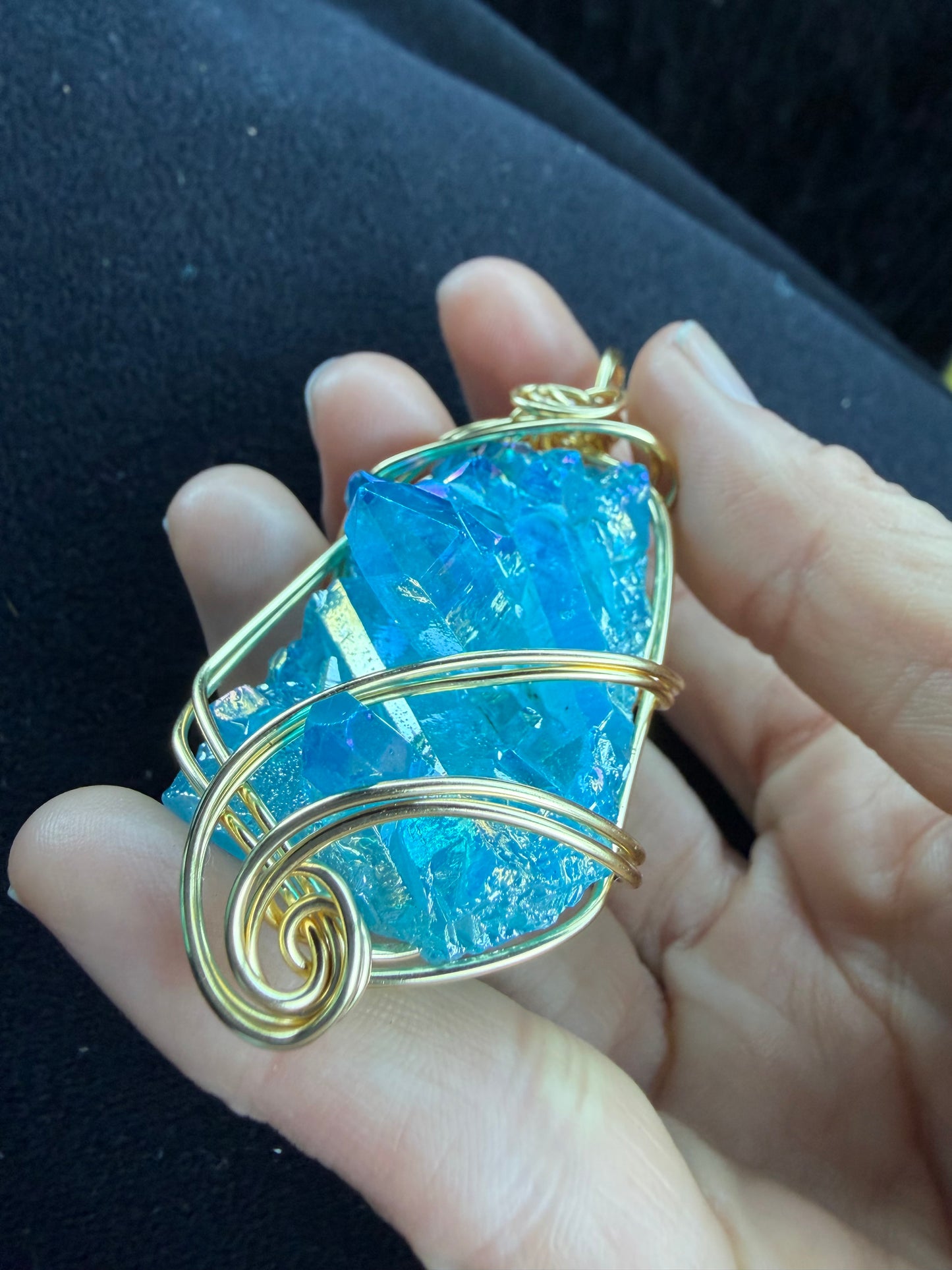 Aqua aura for clarity, calmness and confidence