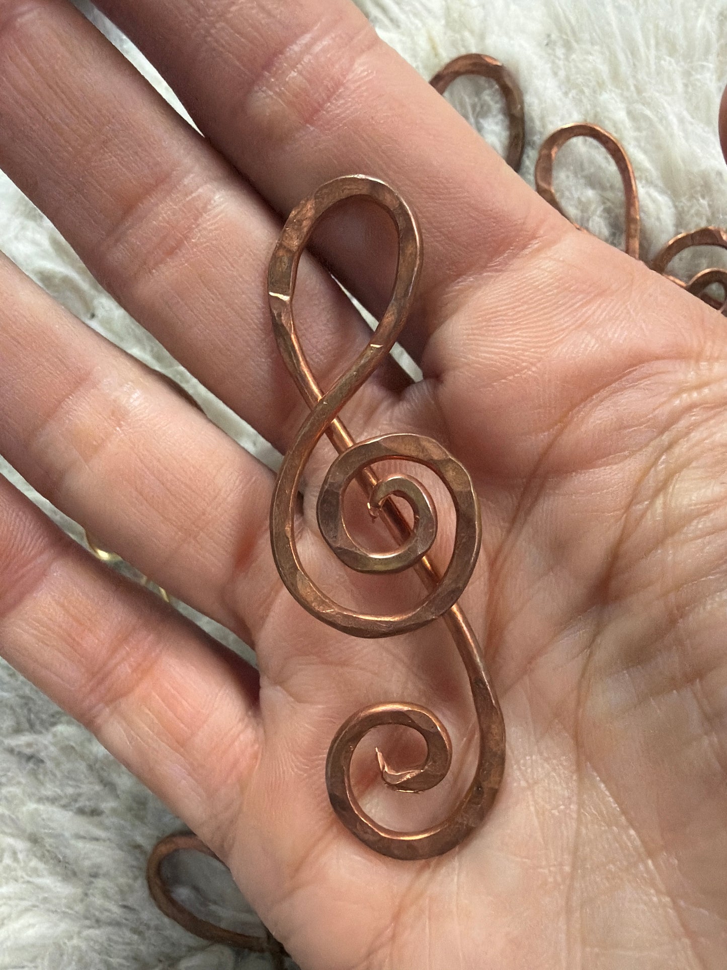 Music note pendant