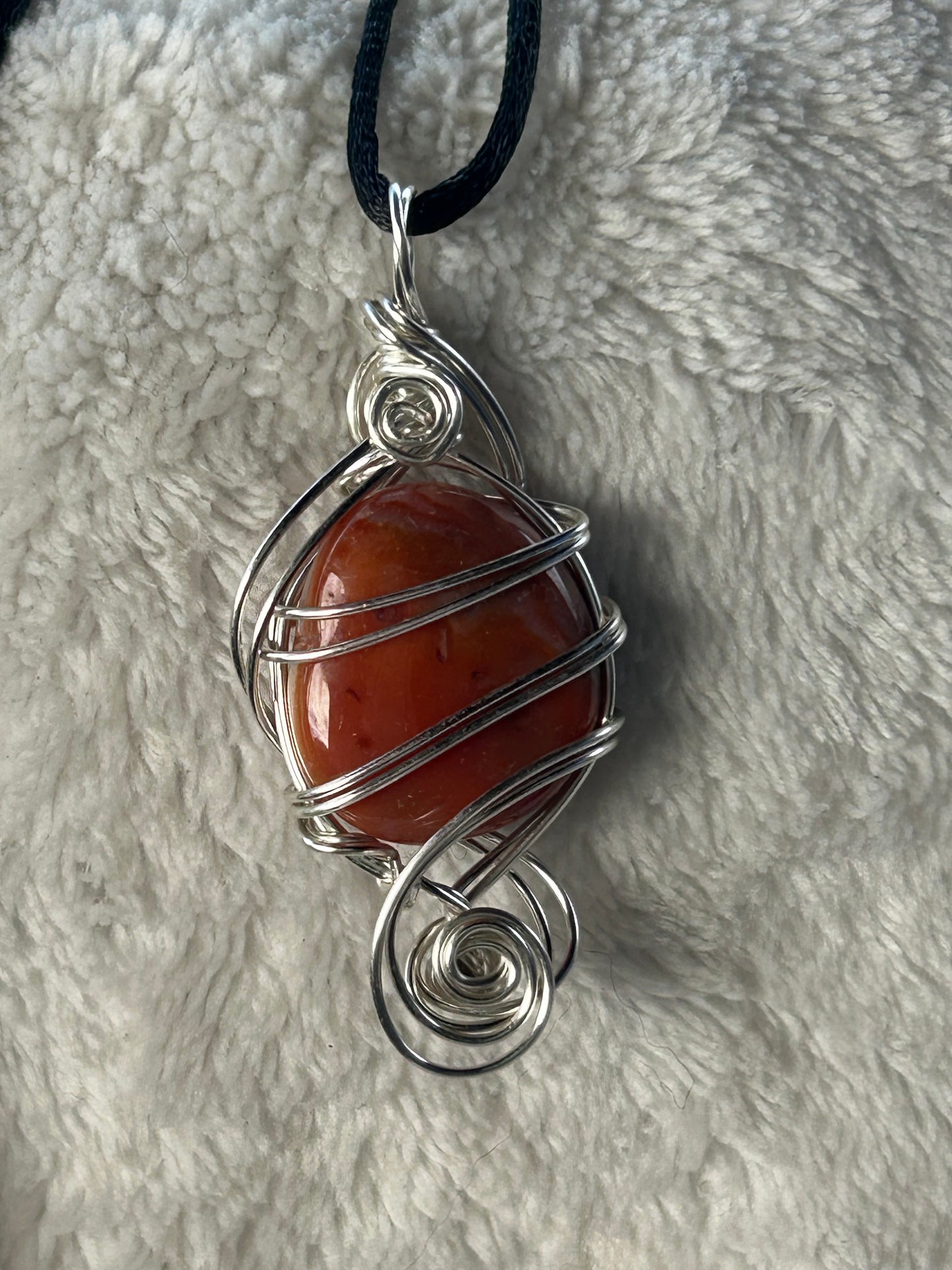 Carnelian agate pendant for your creative self