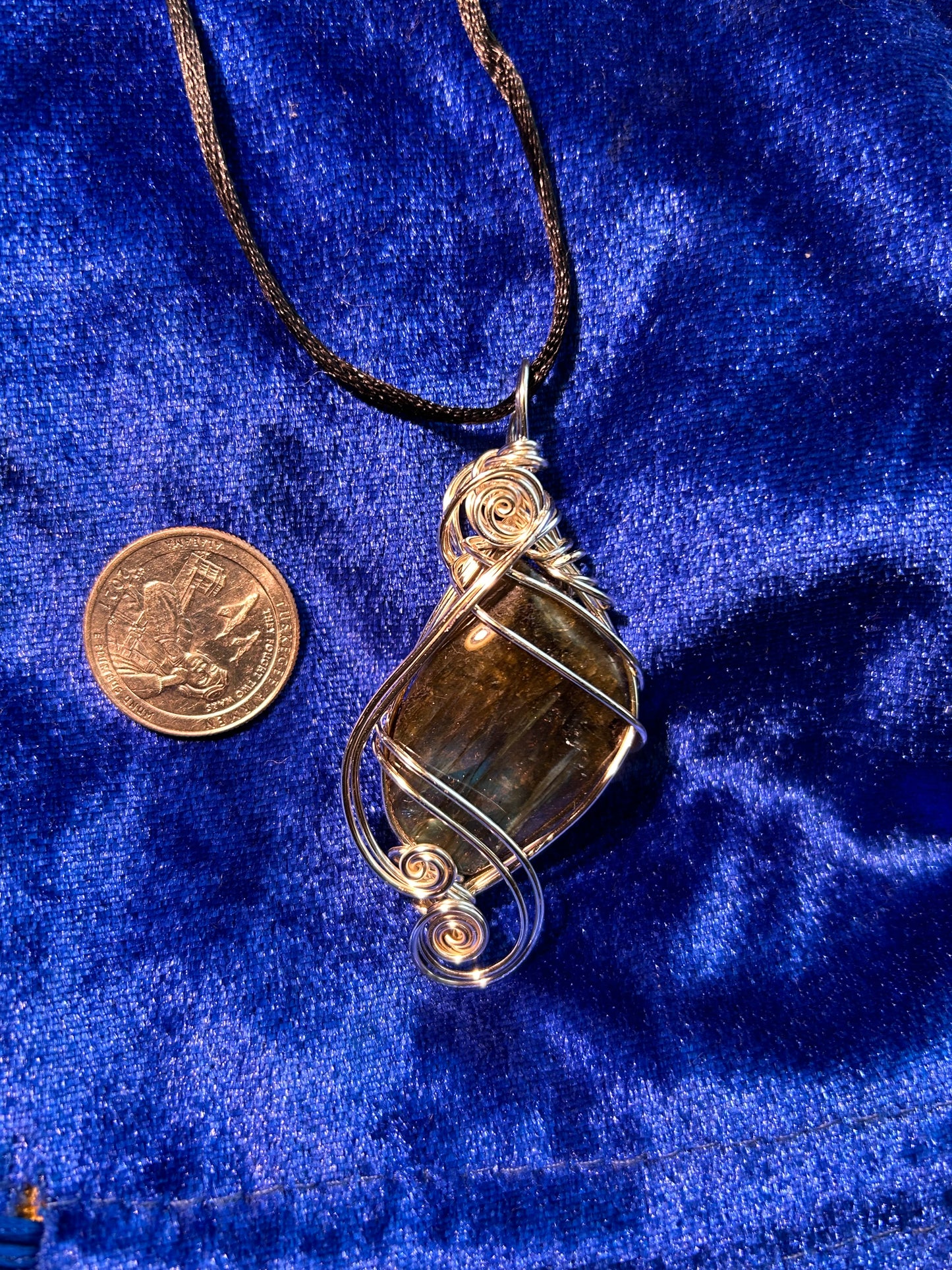 Labradorite gem pendant