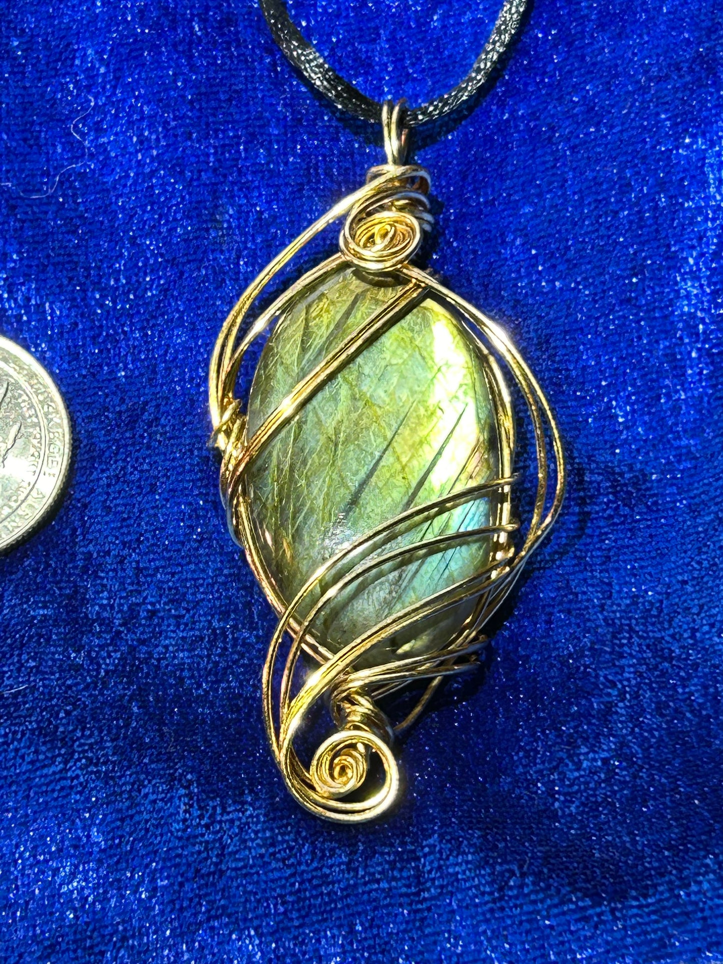 Labradorite pendant