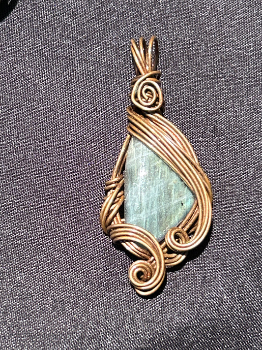Labradorite and copper, elegant, gemstone pendant