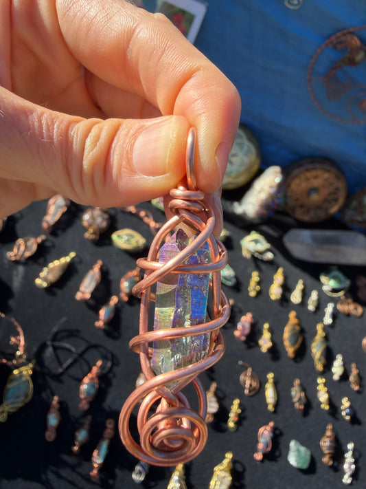 The Sovereign Union:Double terminated double twin titanium quartz crystal