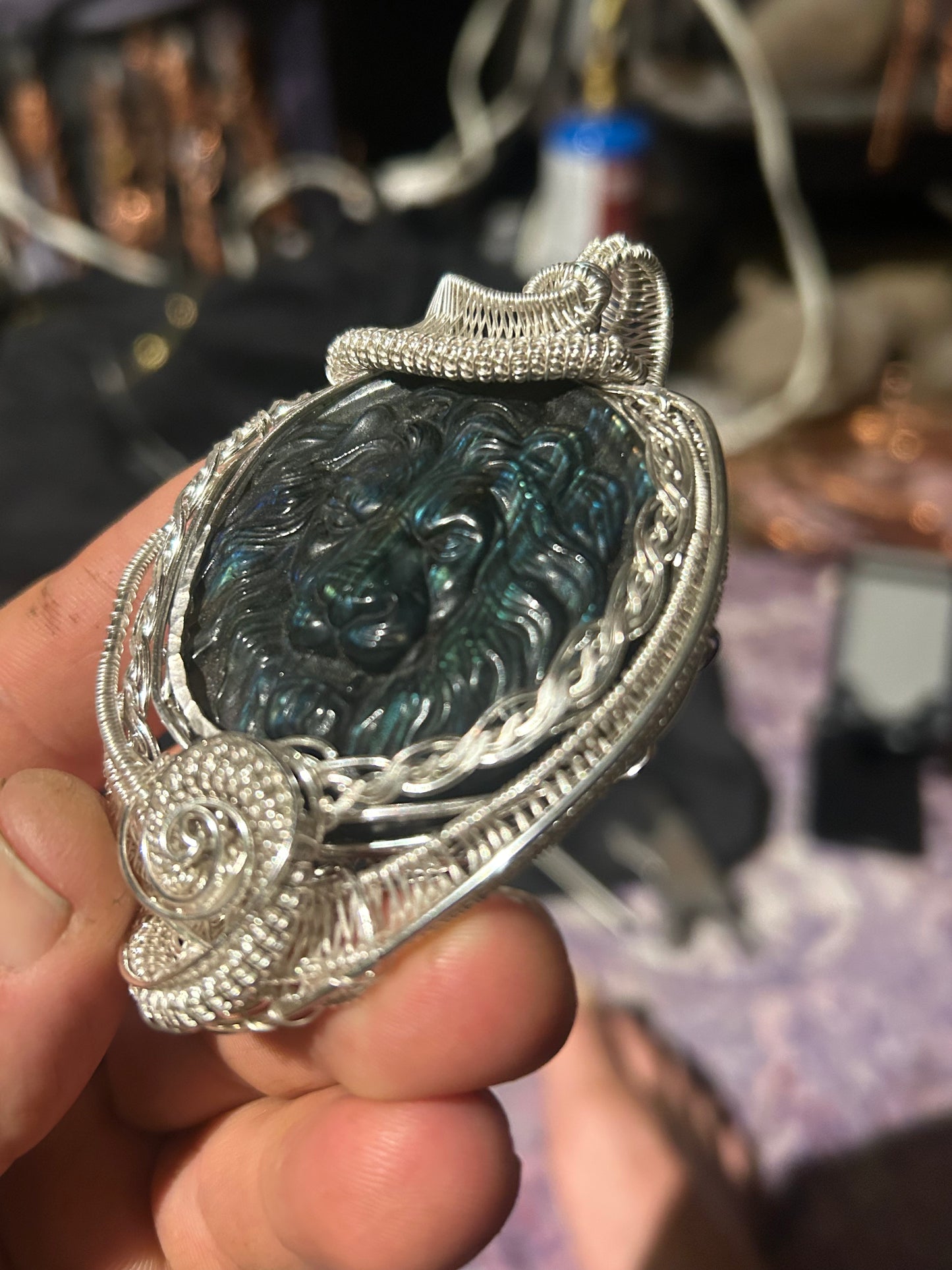 Lion of truth labradorite stone