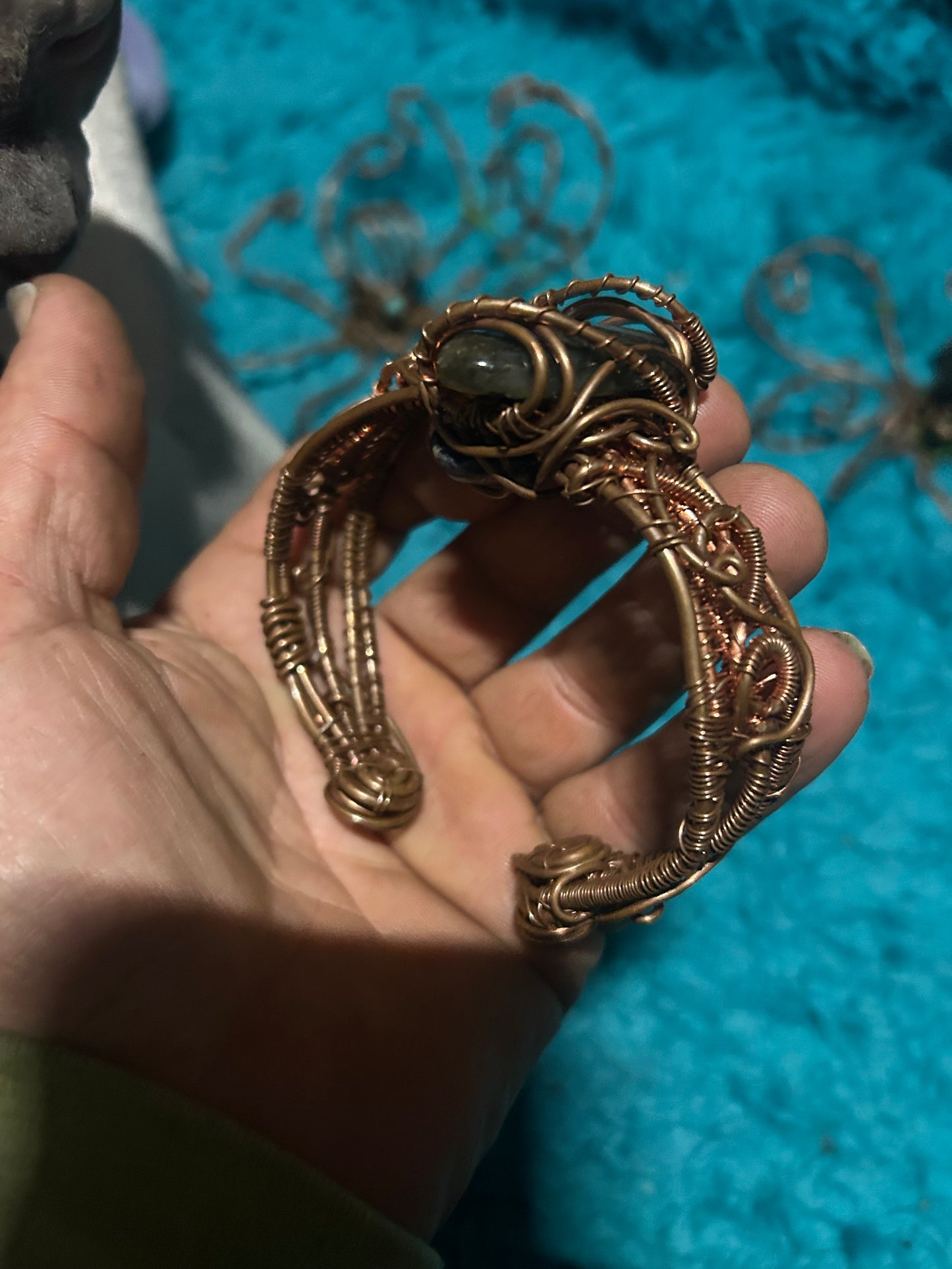 Labradorite copper healing assist bracelet ￼
