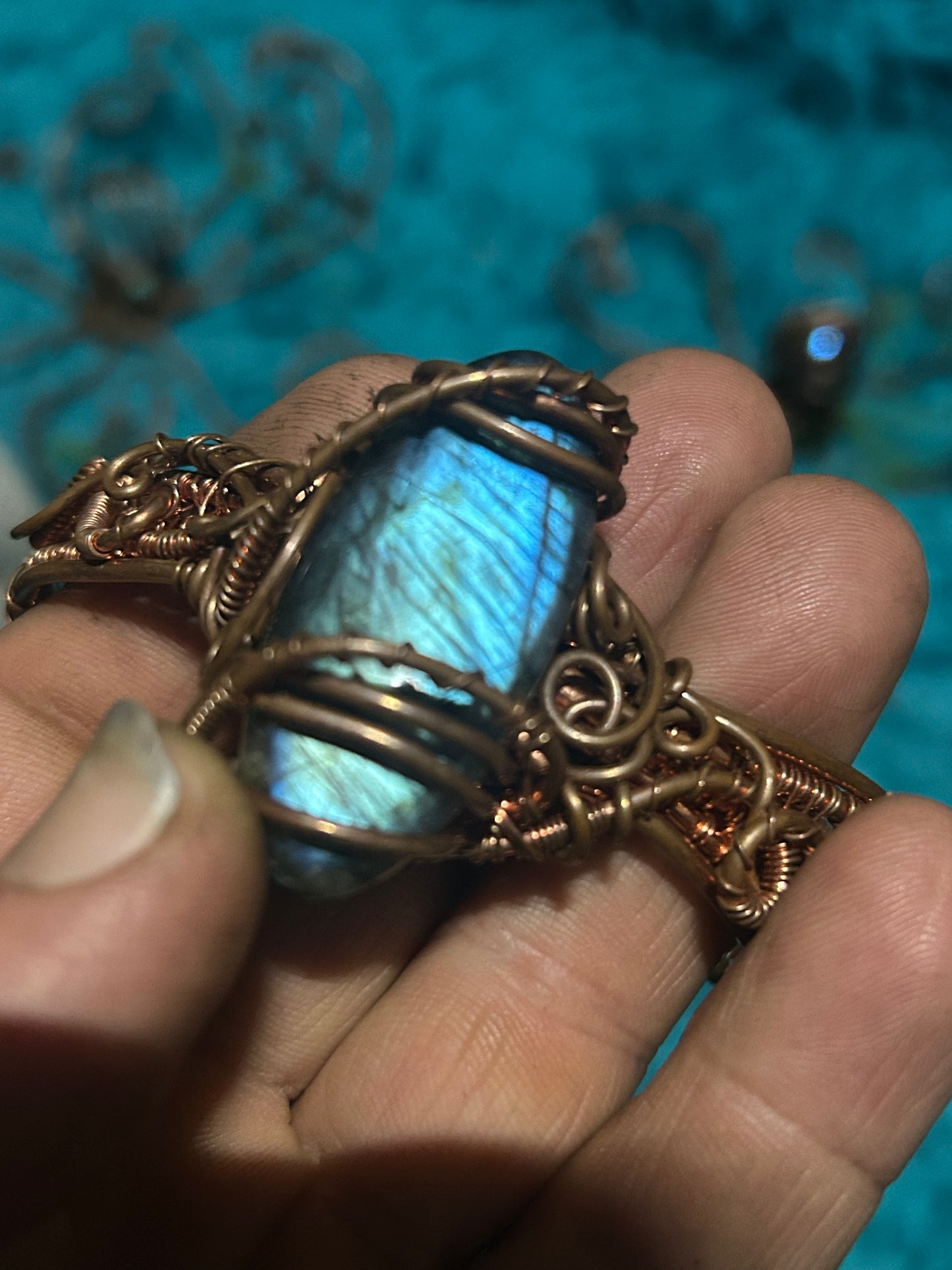 Labradorite copper healing assist bracelet ￼
