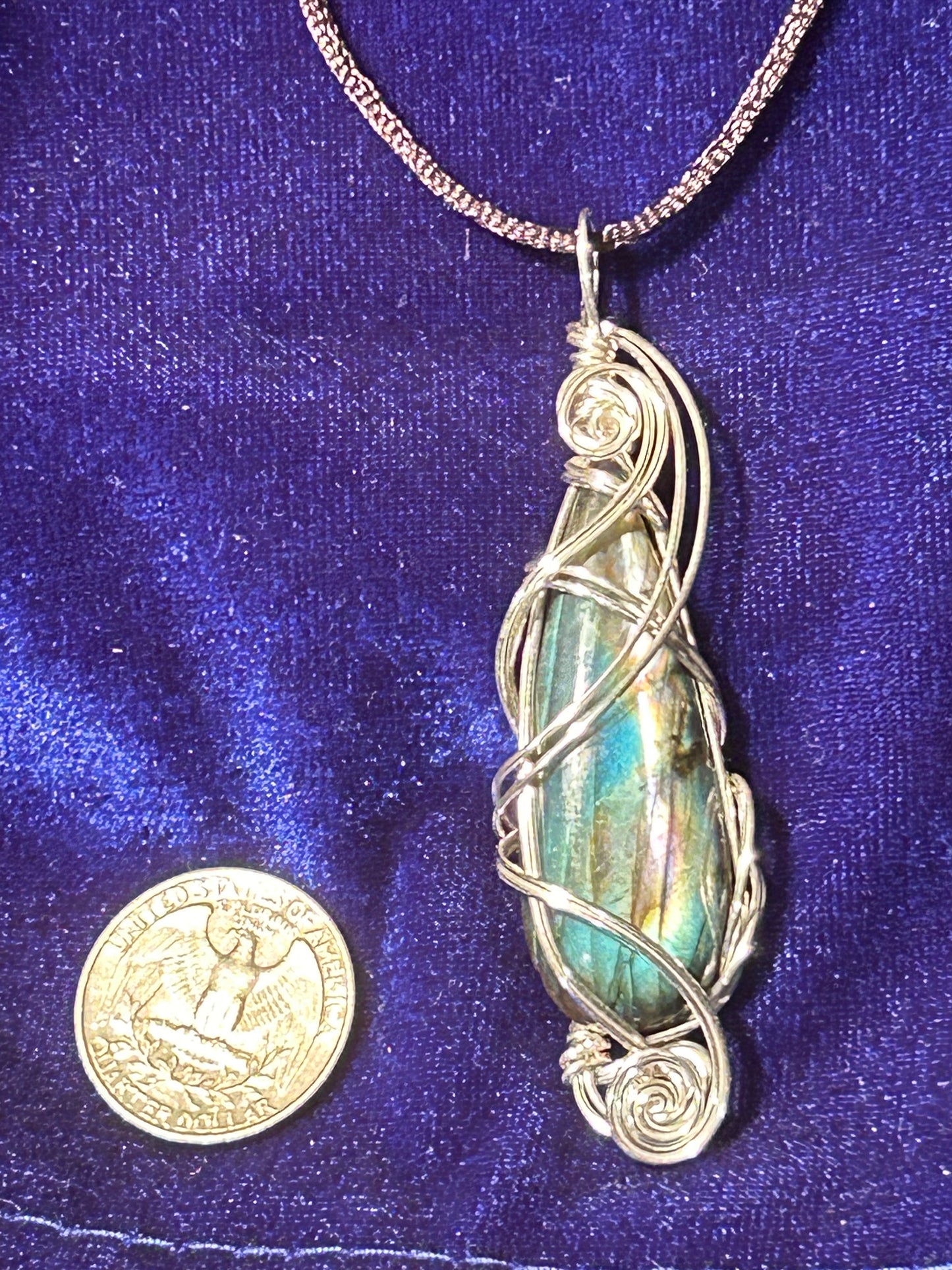 Labradorite, gemstone, pendant