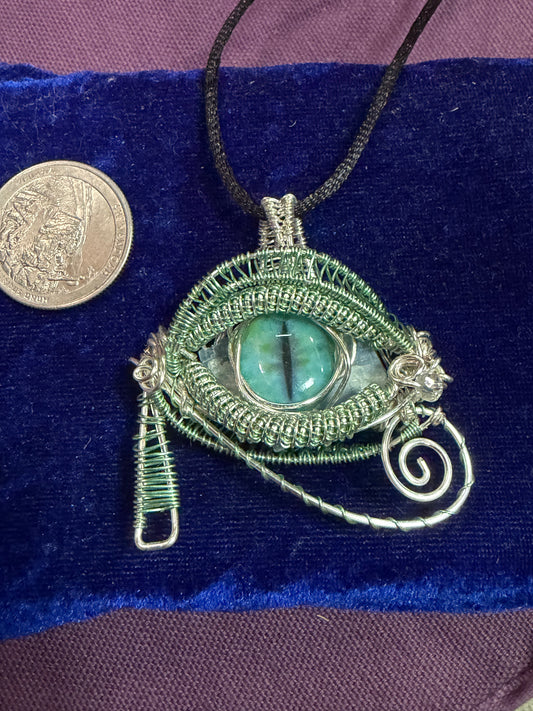 All seeing eye of divine alignment